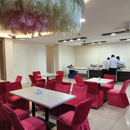 Hotel Luxuria Λουντιάνα Εξωτερικό φωτογραφία