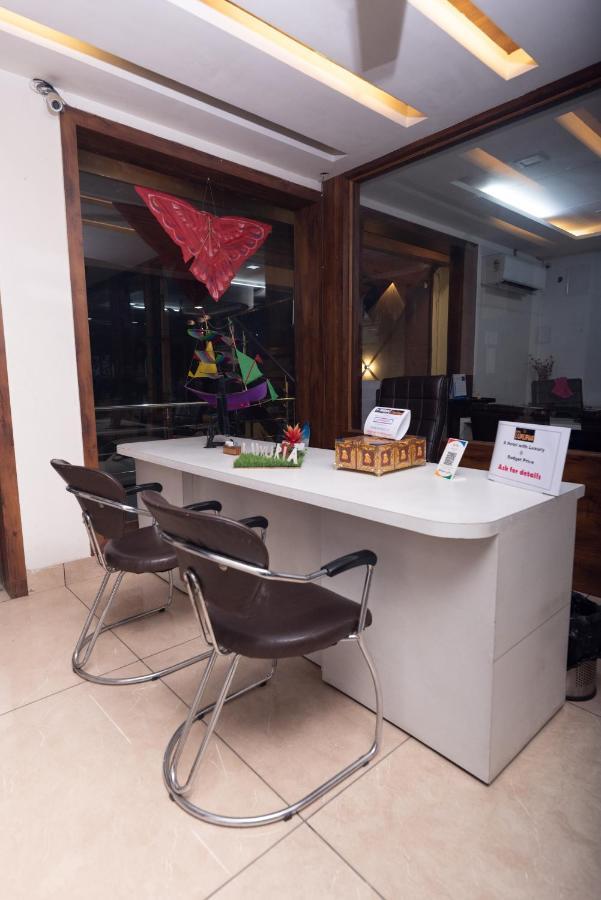 Hotel Luxuria Λουντιάνα Εξωτερικό φωτογραφία