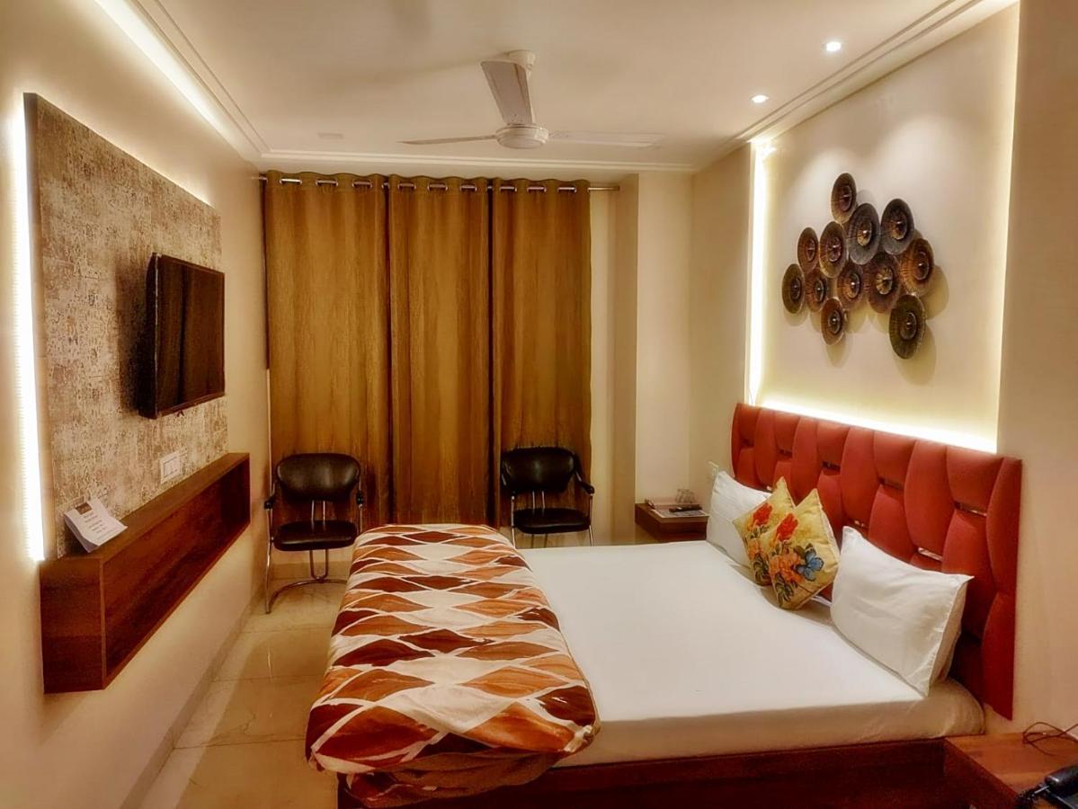 Hotel Luxuria Λουντιάνα Εξωτερικό φωτογραφία