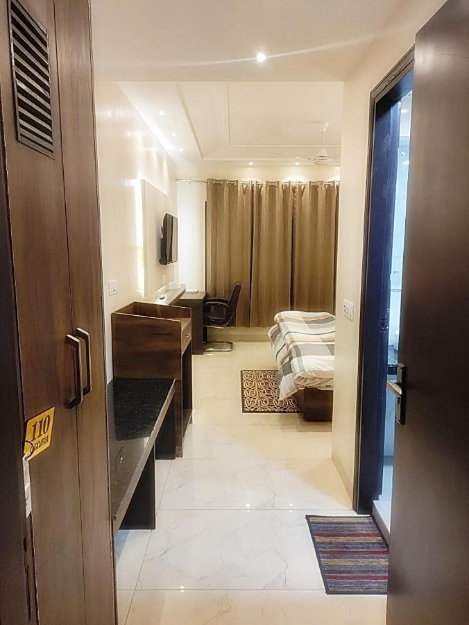 Hotel Luxuria Λουντιάνα Εξωτερικό φωτογραφία
