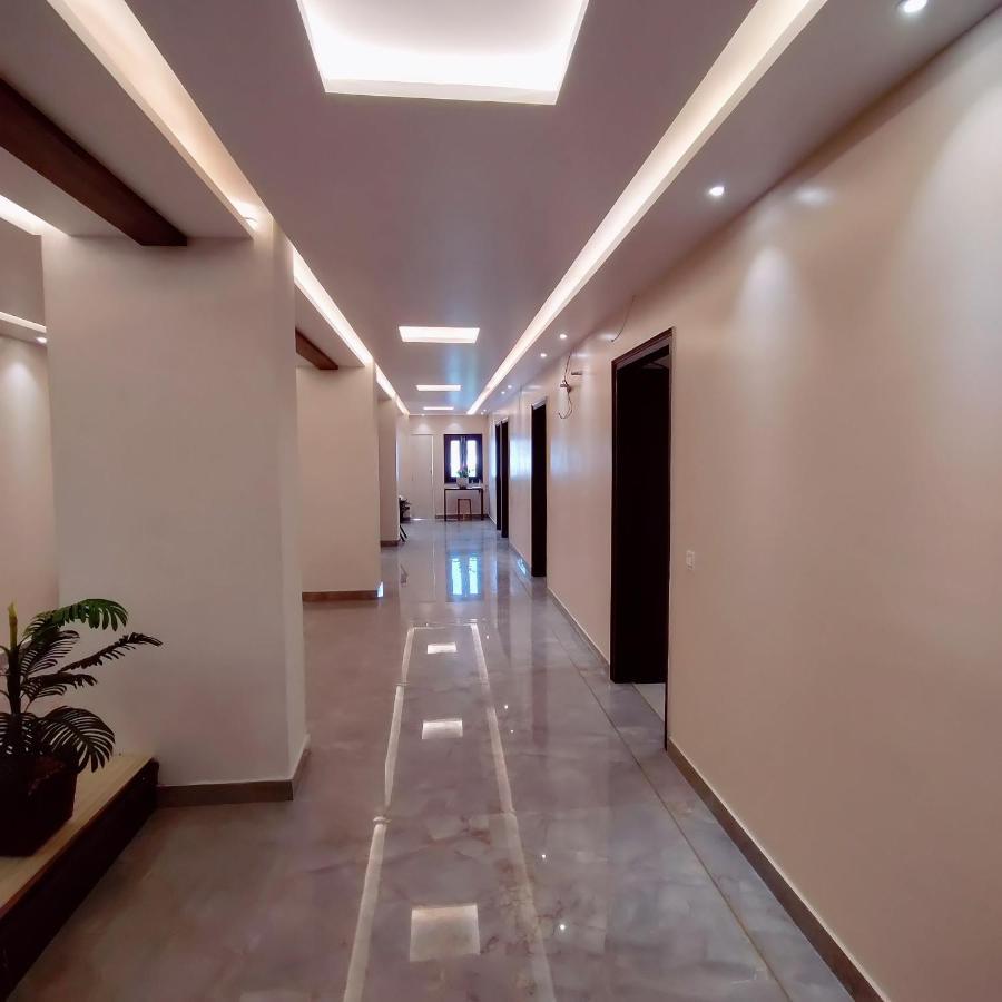 Hotel Luxuria Λουντιάνα Εξωτερικό φωτογραφία