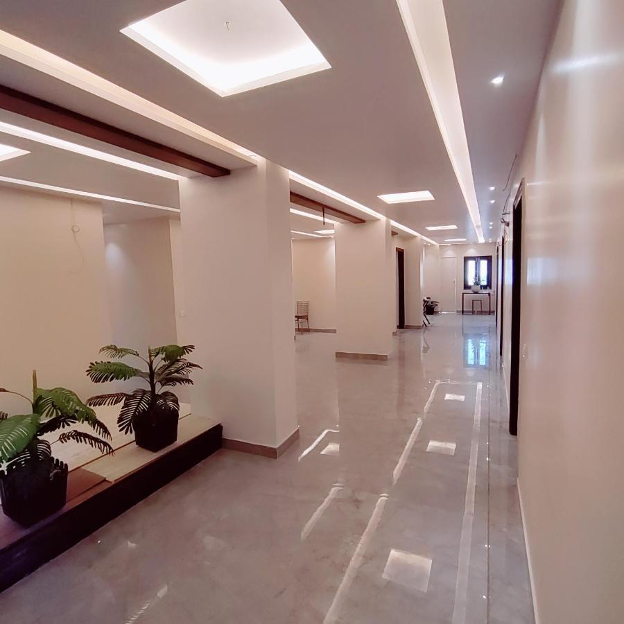 Hotel Luxuria Λουντιάνα Εξωτερικό φωτογραφία
