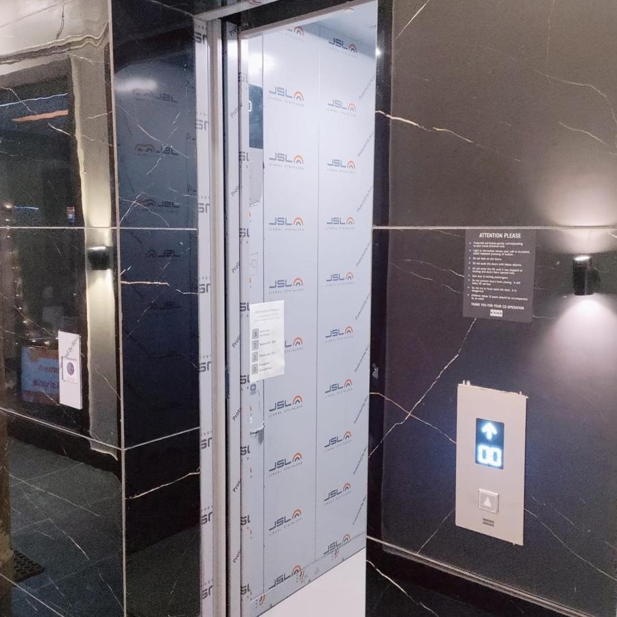 Hotel Luxuria Λουντιάνα Εξωτερικό φωτογραφία
