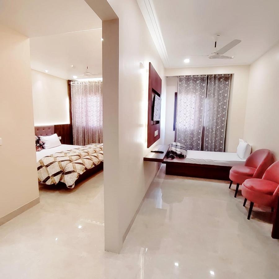 Hotel Luxuria Λουντιάνα Εξωτερικό φωτογραφία