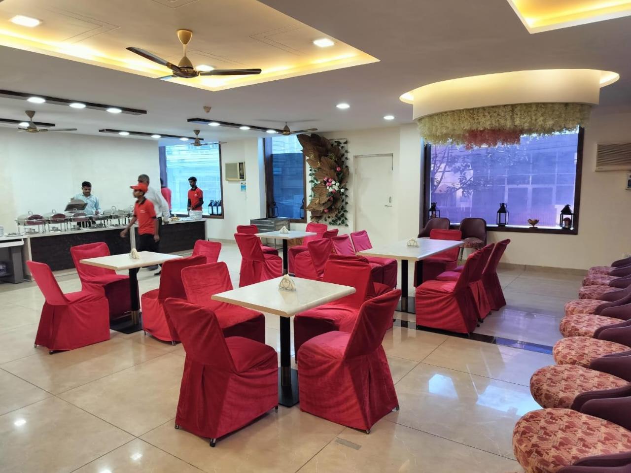 Hotel Luxuria Λουντιάνα Εξωτερικό φωτογραφία