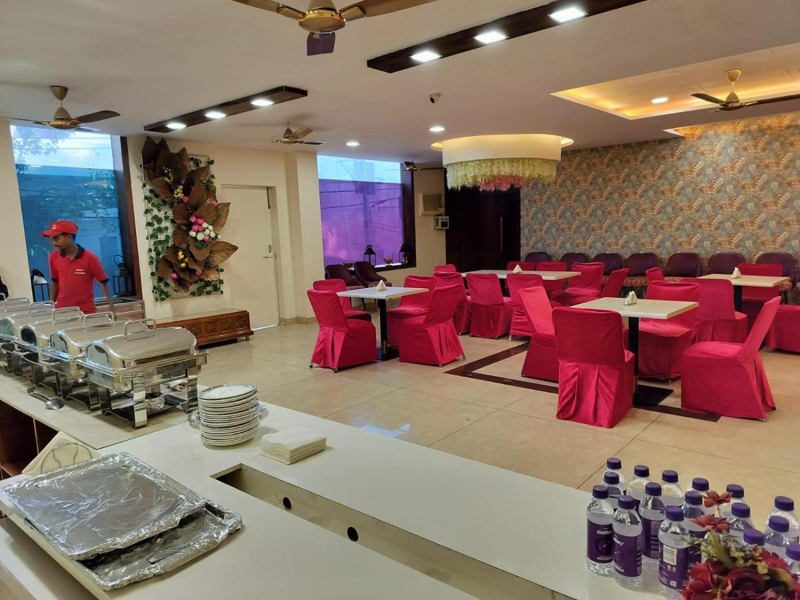 Hotel Luxuria Λουντιάνα Εξωτερικό φωτογραφία